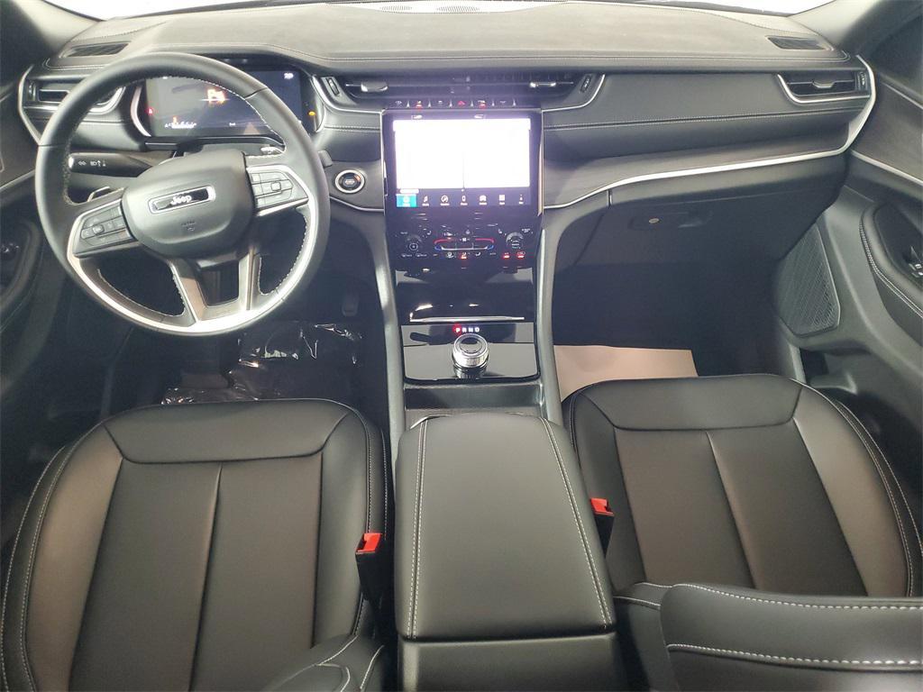 new 2025 Jeep Grand Cherokee L car, priced at $47,831