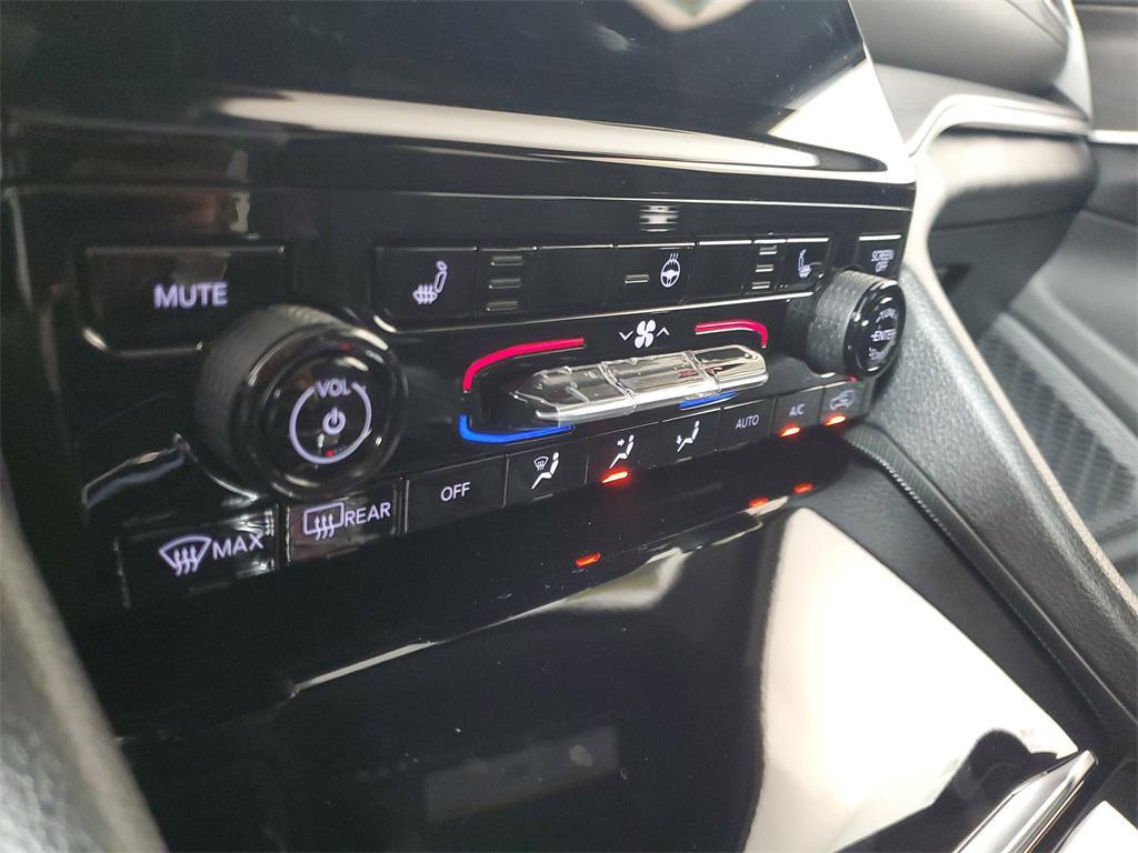 new 2025 Jeep Grand Cherokee L car, priced at $47,831