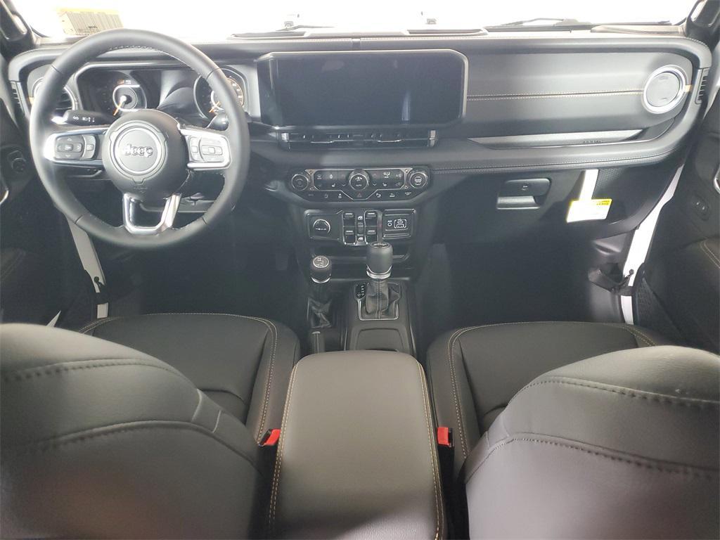 new 2025 Jeep Wrangler car, priced at $50,138