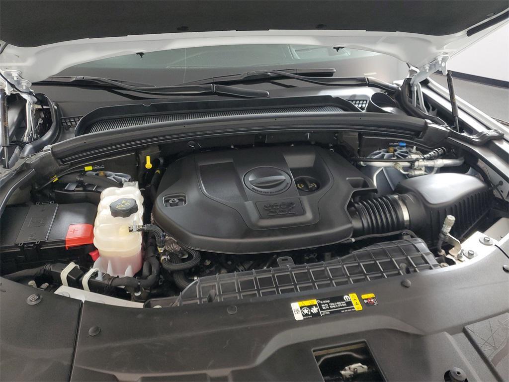 used 2024 Jeep Grand Cherokee car, priced at $44,788