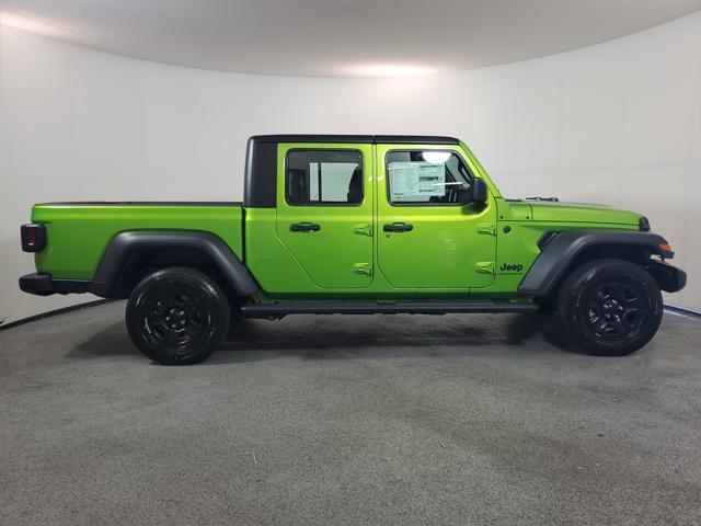 new 2025 Jeep Gladiator car, priced at $41,072