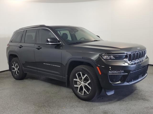used 2023 Jeep Grand Cherokee car, priced at $28,088