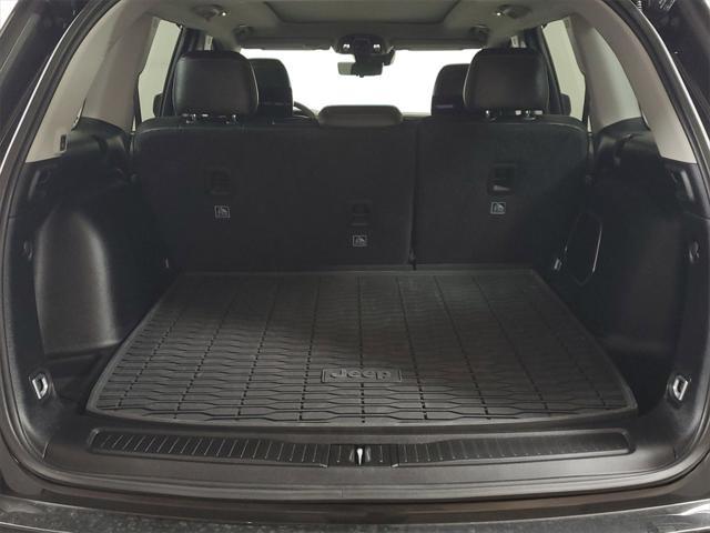 used 2023 Jeep Grand Cherokee car, priced at $28,088