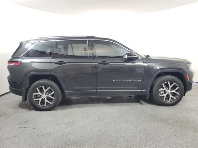 used 2023 Jeep Grand Cherokee car, priced at $28,088