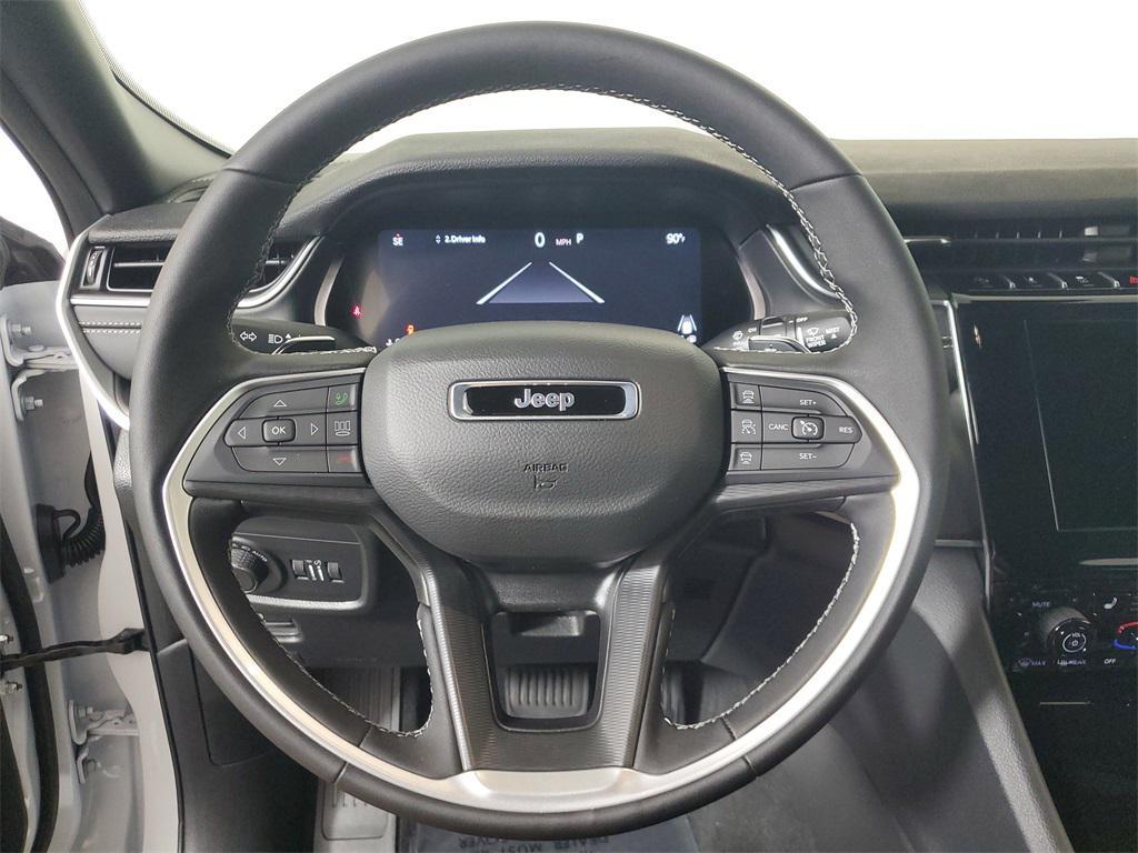 new 2025 Jeep Grand Cherokee L car, priced at $39,161