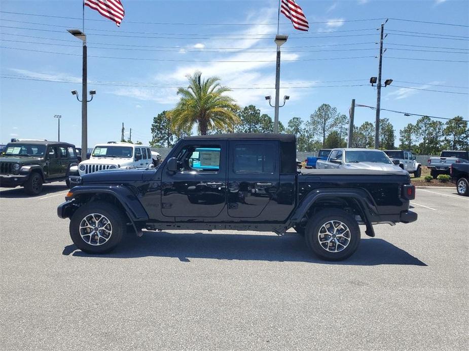 new 2024 Jeep Gladiator car, priced at $47,379