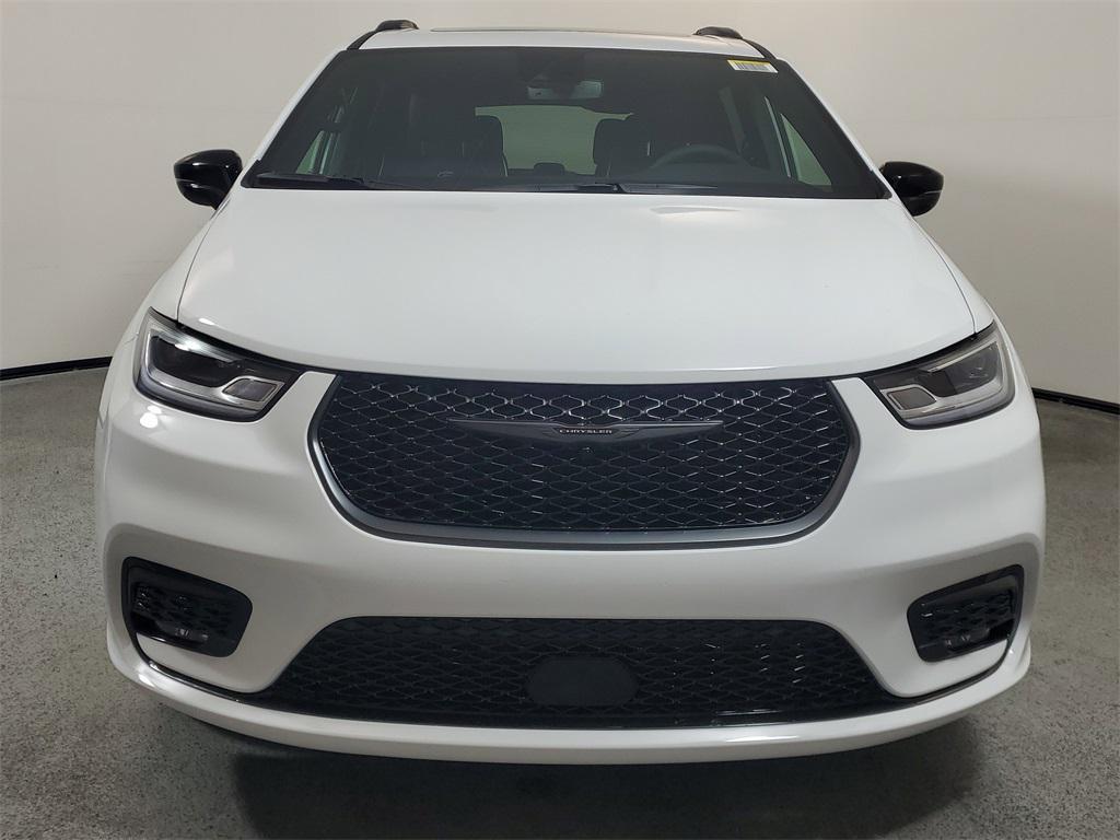 new 2026 Chrysler Pacifica car, priced at $46,822
