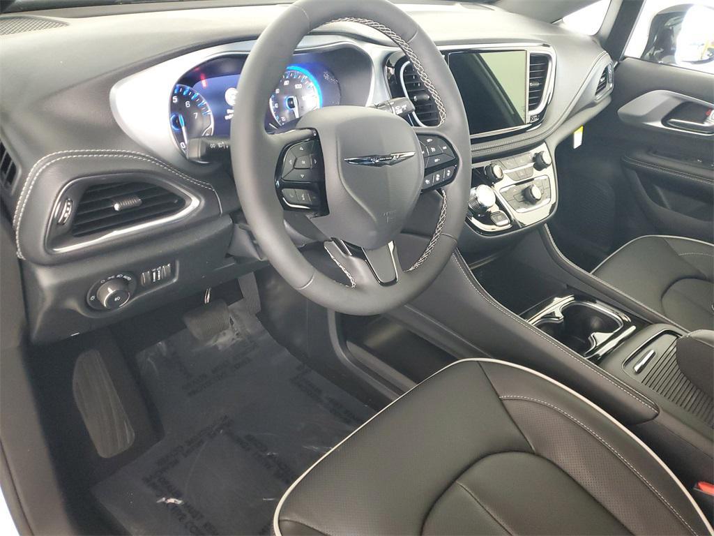 new 2026 Chrysler Pacifica car, priced at $46,822
