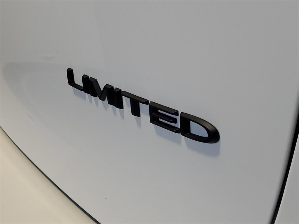 new 2026 Chrysler Pacifica car, priced at $46,822