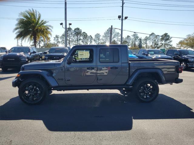 new 2025 Jeep Gladiator car, priced at $45,235