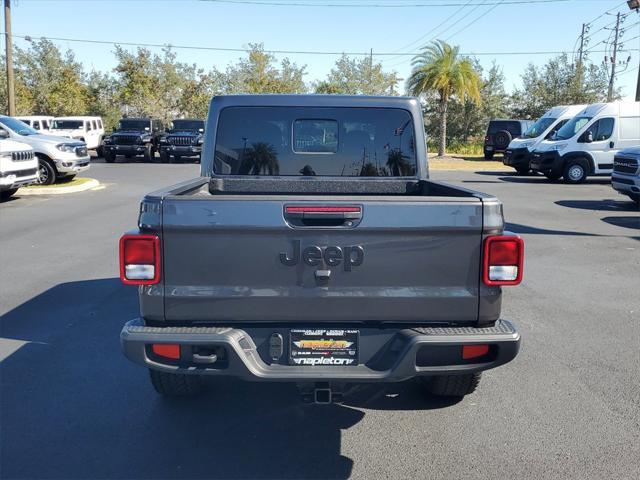 new 2025 Jeep Gladiator car, priced at $45,235