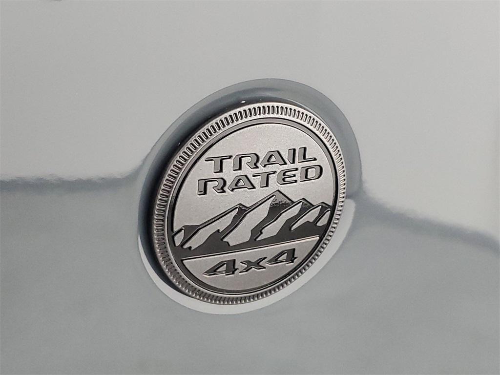 new 2025 Jeep Gladiator car, priced at $39,975