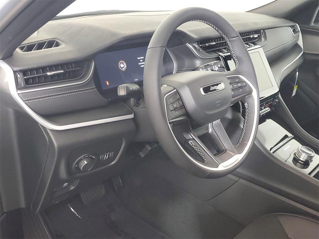 new 2025 Jeep Grand Cherokee L car, priced at $42,545