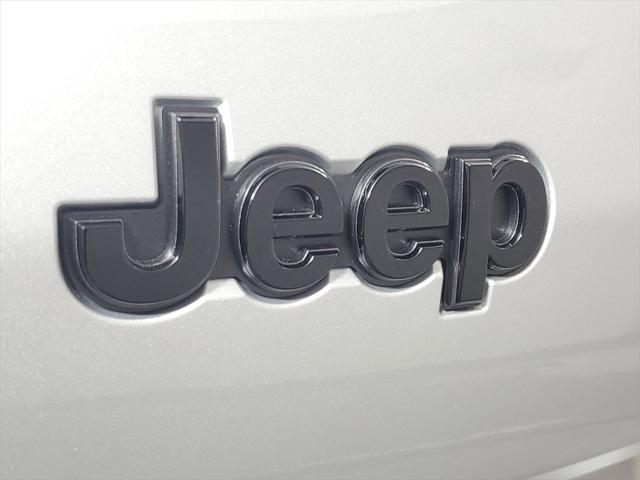 new 2025 Jeep Grand Cherokee L car, priced at $42,080