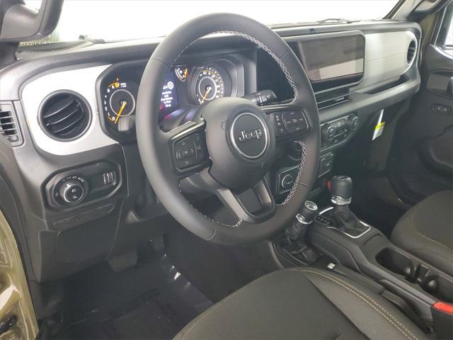 new 2025 Jeep Gladiator car, priced at $43,063
