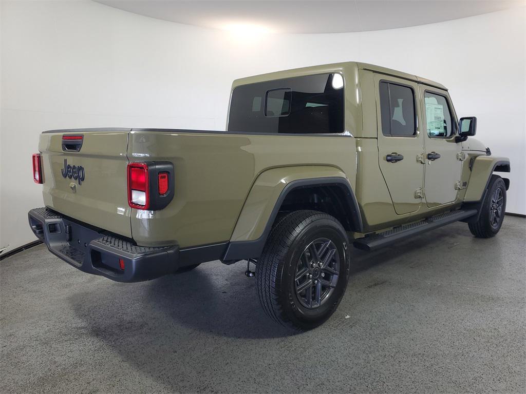new 2025 Jeep Gladiator car, priced at $42,783