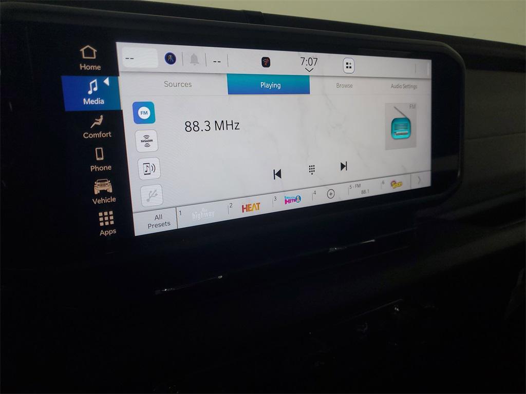 new 2025 Jeep Gladiator car, priced at $42,783