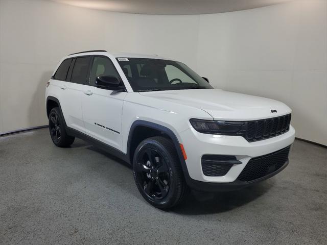 new 2025 Jeep Grand Cherokee car, priced at $46,632