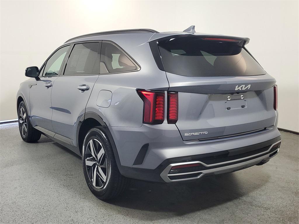 used 2023 Kia Sorento car, priced at $27,388