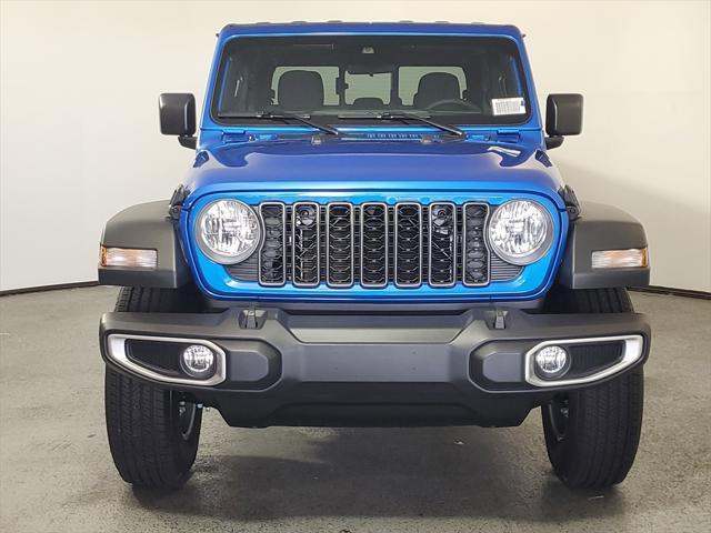 new 2025 Jeep Gladiator car, priced at $43,063