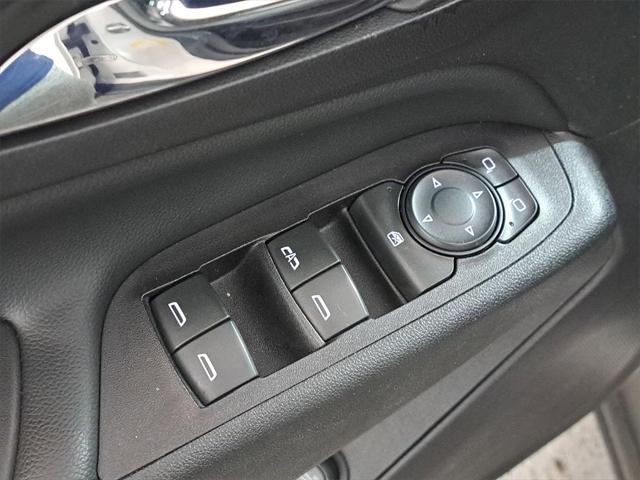 used 2018 Chevrolet Equinox car, priced at $11,977