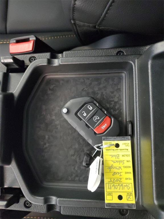 new 2025 Jeep Wrangler car, priced at $49,693