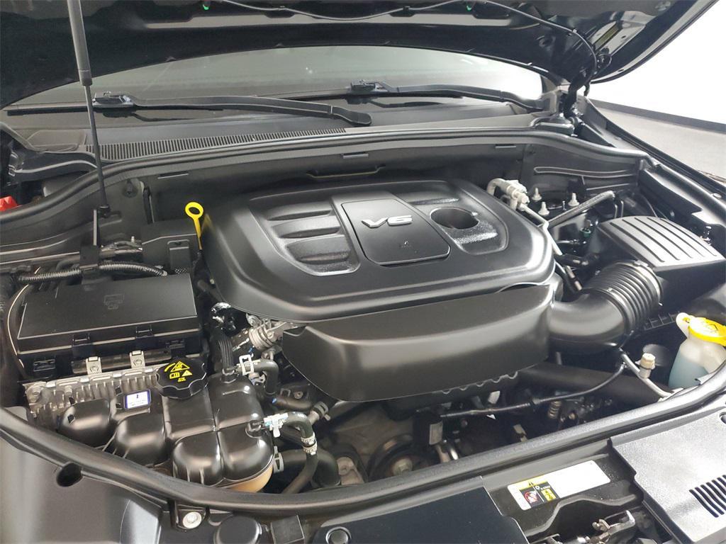 used 2019 Jeep Grand Cherokee car, priced at $21,588