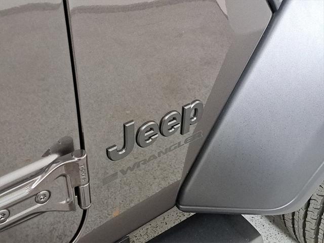 new 2025 Jeep Wrangler car, priced at $49,911