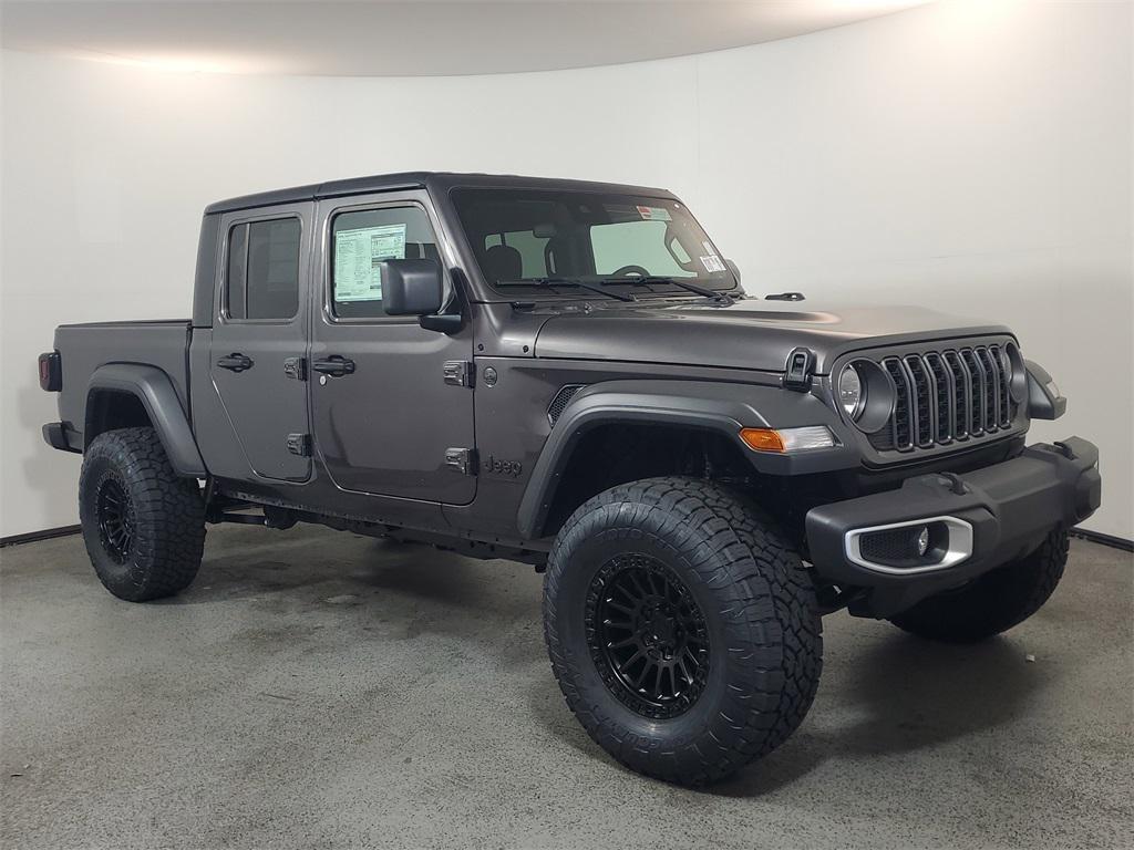 new 2025 Jeep Gladiator car, priced at $47,475