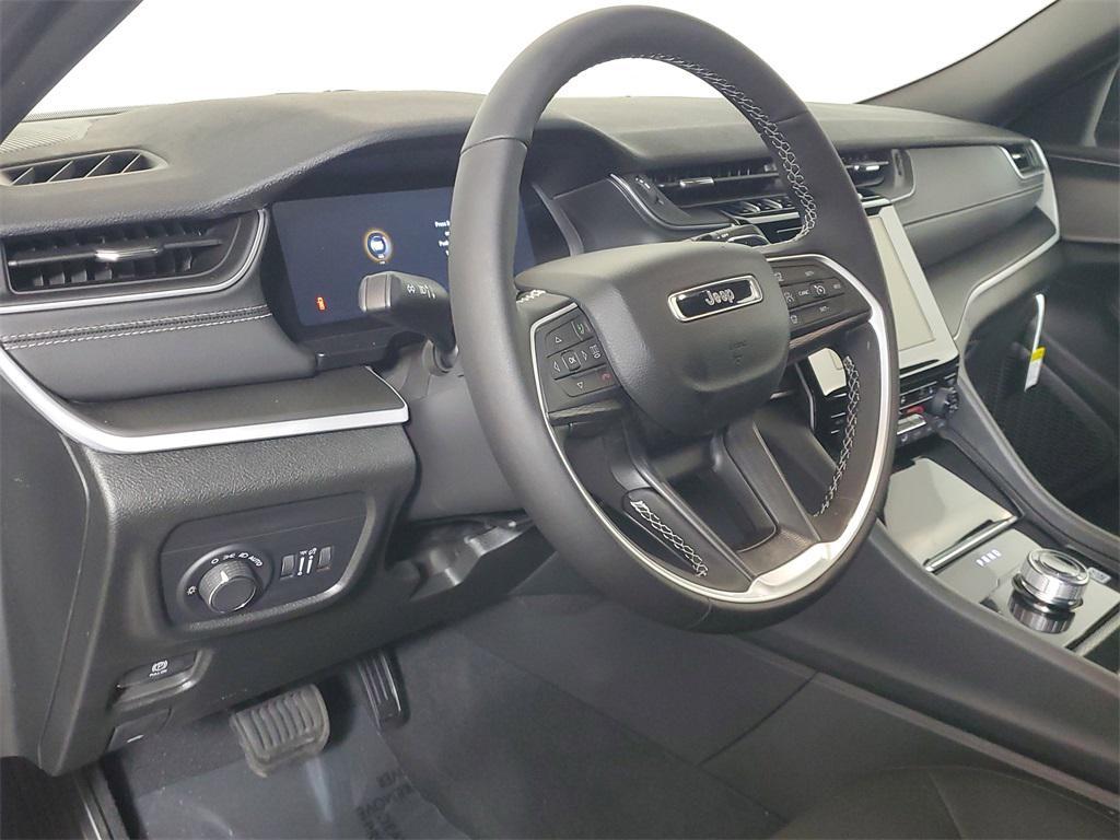 new 2025 Jeep Grand Cherokee L car, priced at $39,792