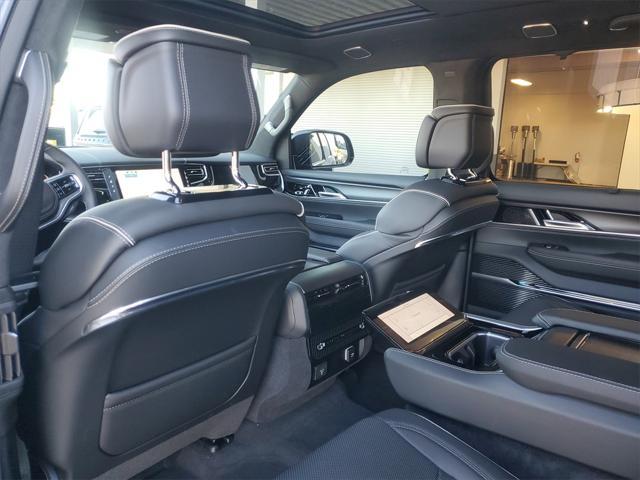 new 2024 Jeep Grand Wagoneer car, priced at $89,278