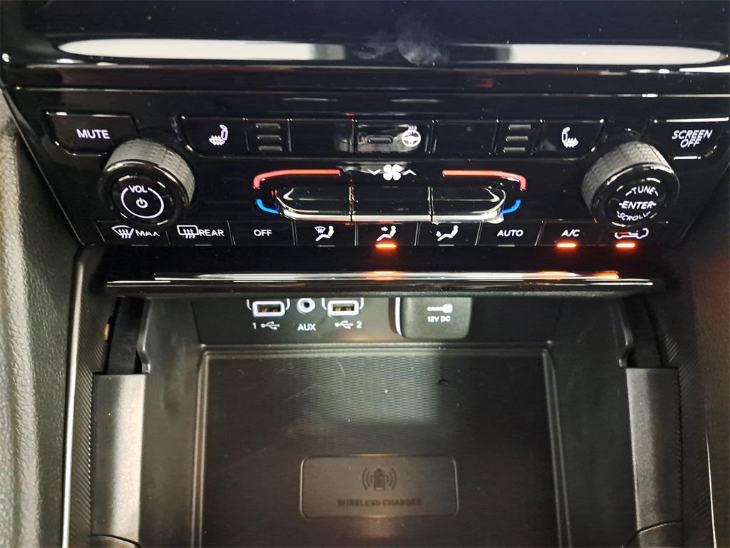 new 2025 Jeep Grand Cherokee L car, priced at $45,280