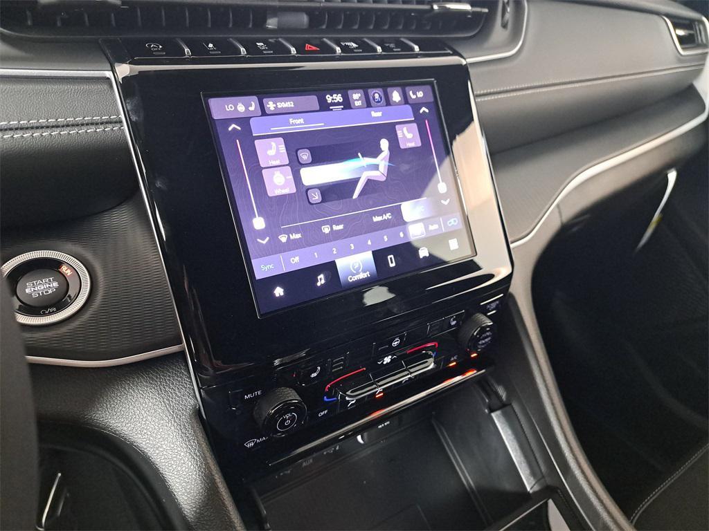 new 2025 Jeep Grand Cherokee L car, priced at $45,280