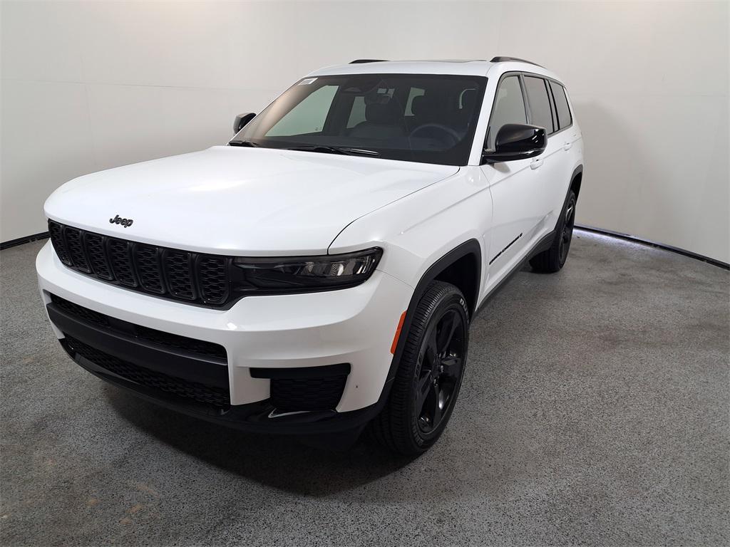 new 2025 Jeep Grand Cherokee L car, priced at $45,280