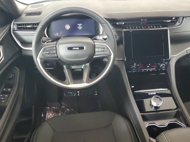 new 2025 Jeep Grand Cherokee L car, priced at $40,392