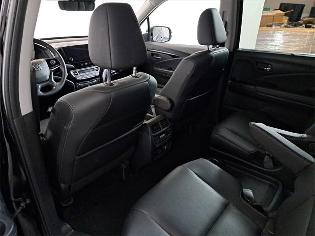 used 2022 Honda Pilot car, priced at $30,988