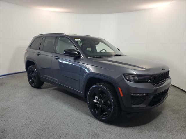 new 2025 Jeep Grand Cherokee car, priced at $43,599