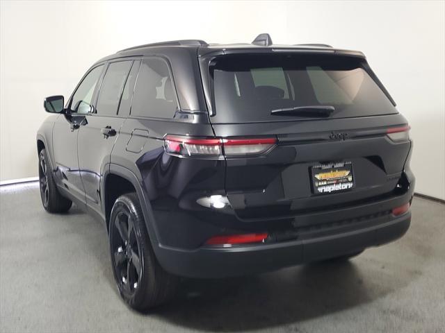 new 2025 Jeep Grand Cherokee car, priced at $49,235