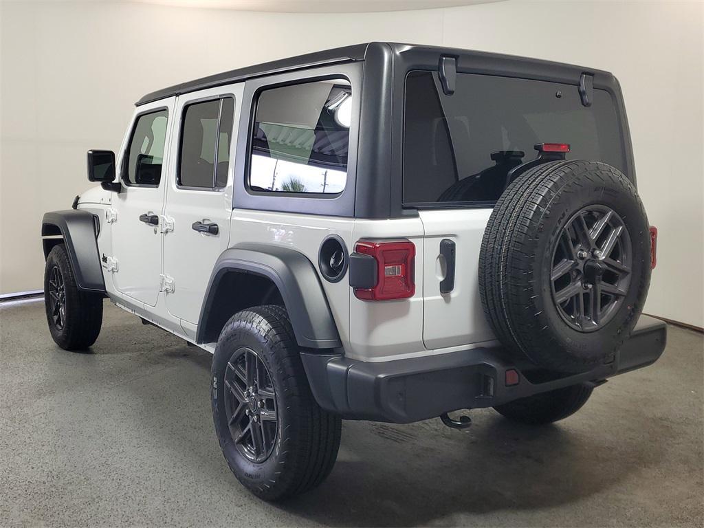 new 2025 Jeep Wrangler car, priced at $46,704