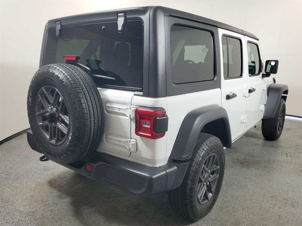 new 2025 Jeep Wrangler car, priced at $46,704