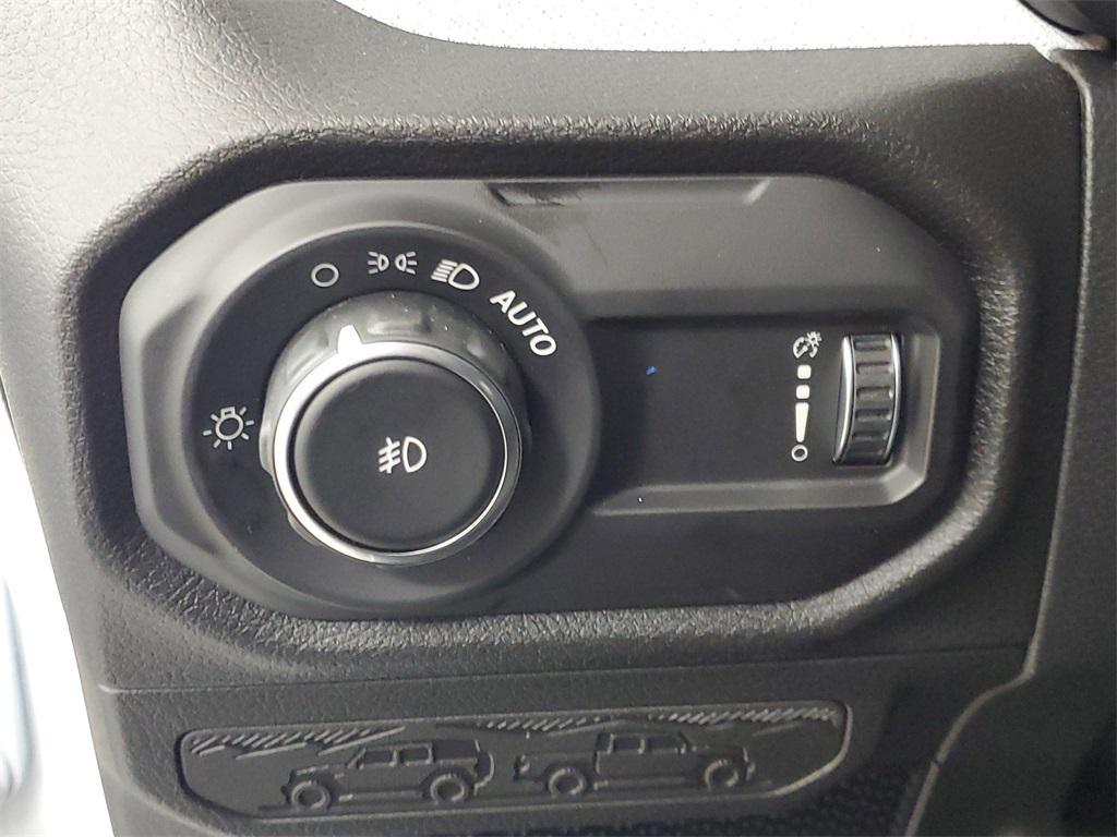 new 2025 Jeep Wrangler car, priced at $46,704