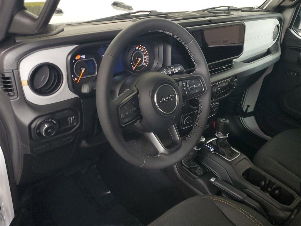 new 2025 Jeep Wrangler car, priced at $46,704