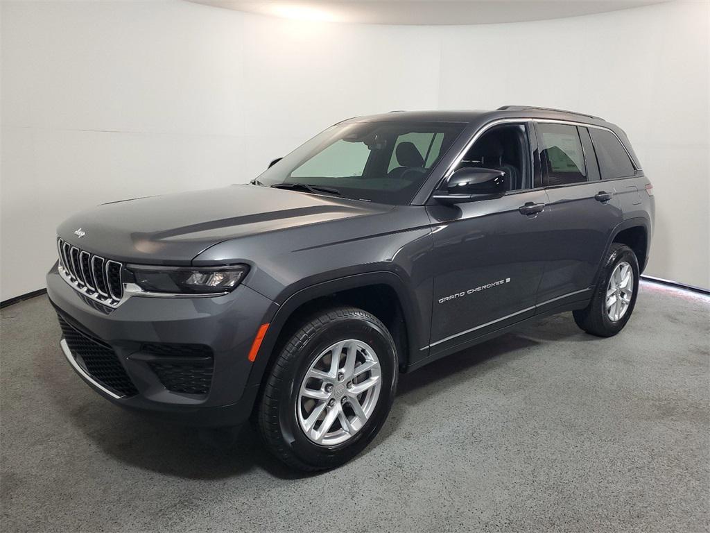 new 2025 Jeep Grand Cherokee car, priced at $32,961