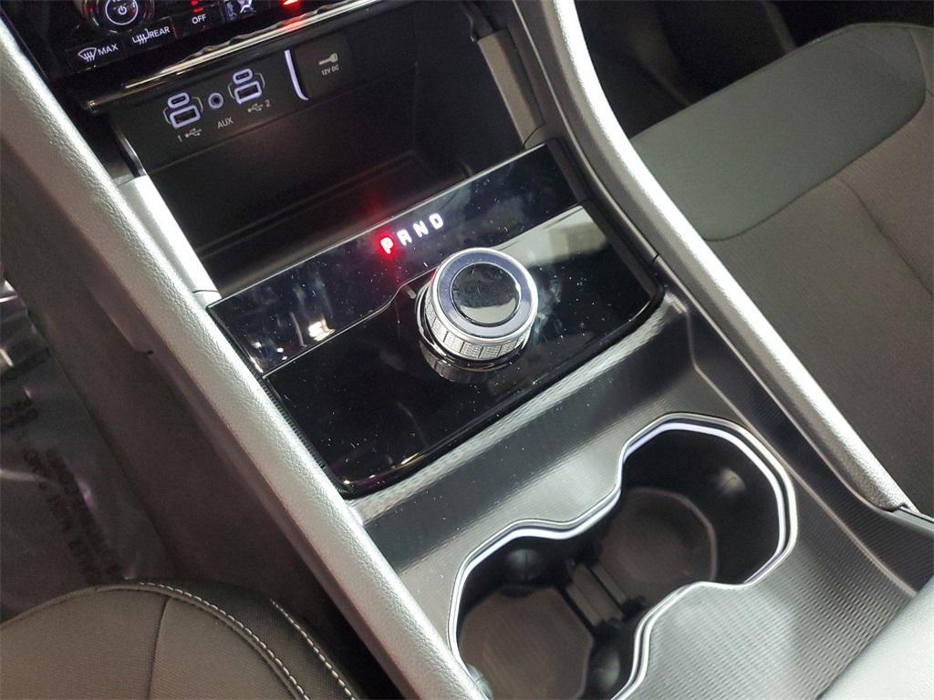new 2025 Jeep Grand Cherokee car, priced at $32,961