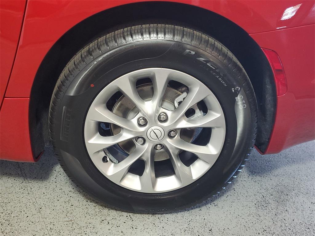 new 2026 Chrysler Pacifica car, priced at $49,961