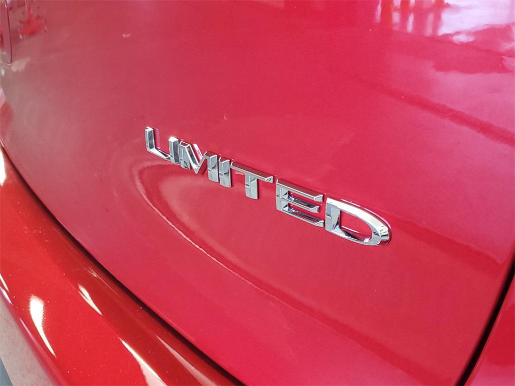 new 2026 Chrysler Pacifica car, priced at $49,961