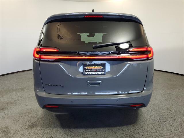 new 2024 Chrysler Pacifica car, priced at $43,112