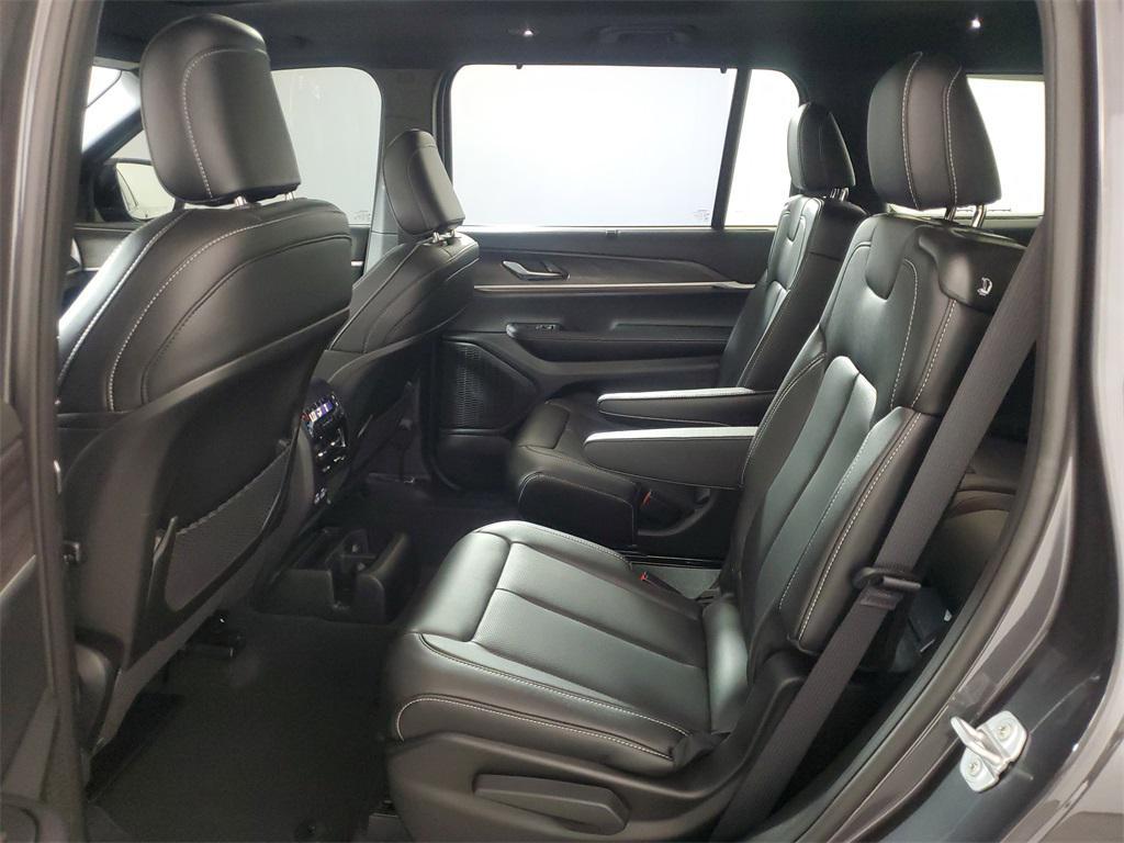 new 2025 Jeep Grand Cherokee L car, priced at $54,060