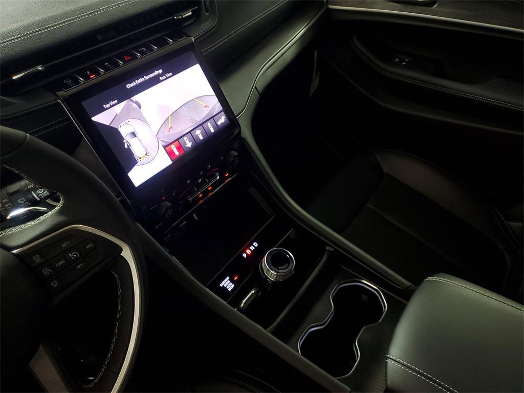 new 2025 Jeep Grand Cherokee L car, priced at $54,060