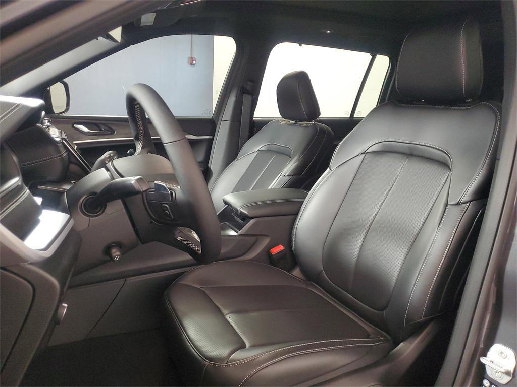new 2025 Jeep Grand Cherokee L car, priced at $54,060